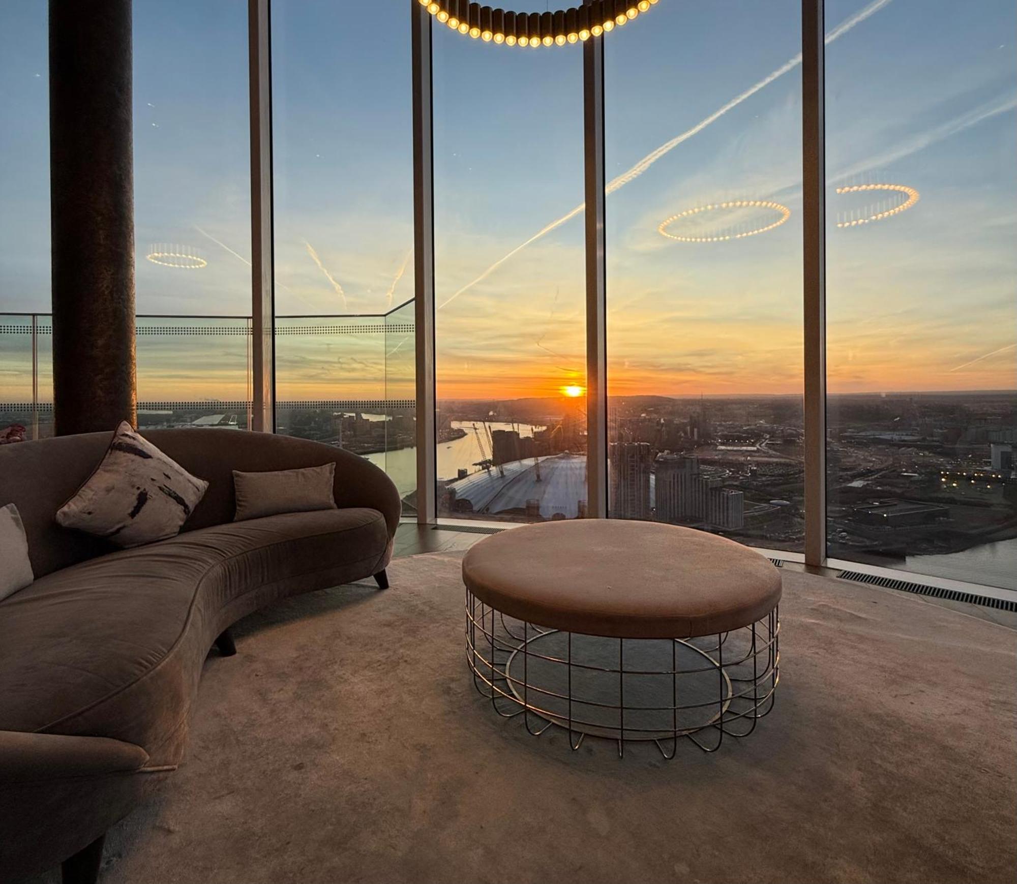 Luxury Modern 2 Bed Flat With Balcony And City View - Canary Wharf City Center Londýn Exteriér fotografie