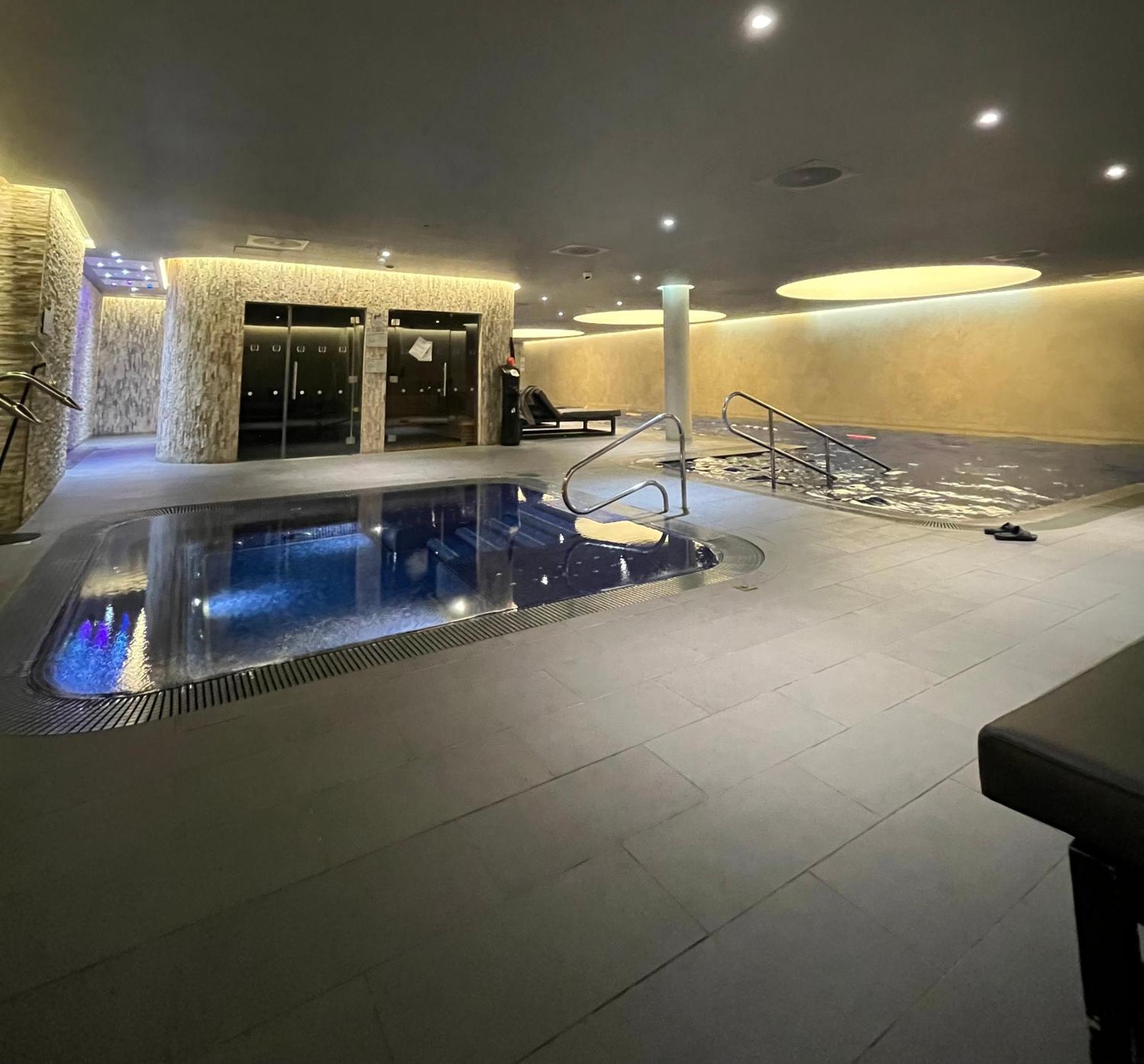 Luxury Modern 2 Bed Flat With Balcony And City View - Canary Wharf City Center Londýn Exteriér fotografie